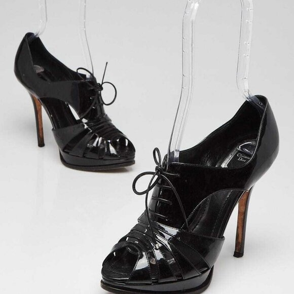 Christian Dior Black Patent Leather Cut Out Lace Up Pumps Size 7/37.5 - Picture 1 of 4